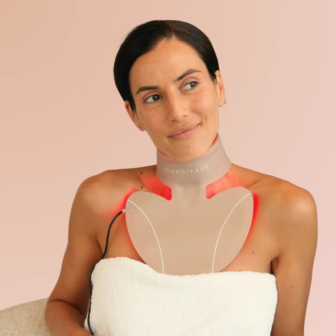 SCANDIFACE Skinboosting LED collar SCANDIFACE